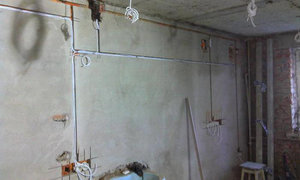 Фото прокладки проводов в стене
